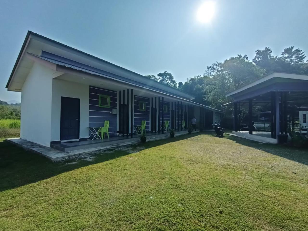 D' Surya Lavender Inn Pantai Cenang  Zewnętrze zdjęcie